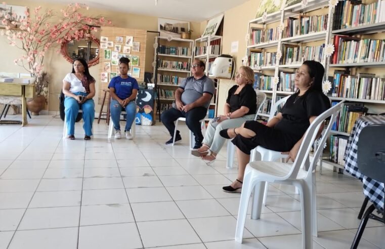 Livro Cristo é lançado na Biblioteca Municipal Casa de Vó, em Glória-BA