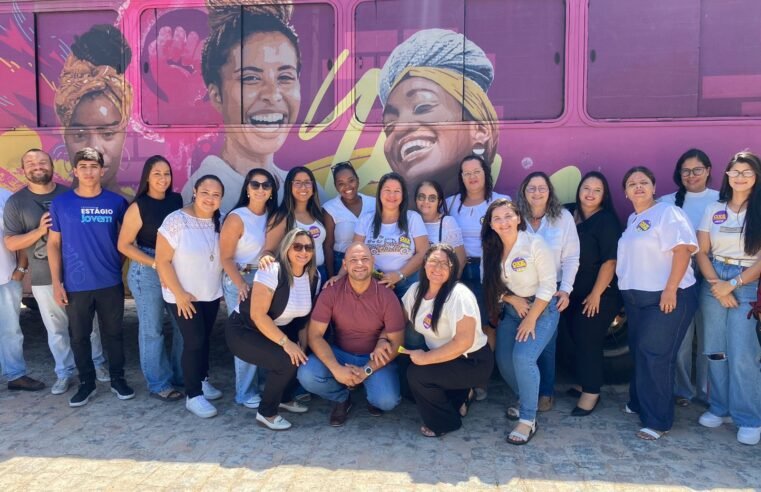 Ônibus Lilás realiza atendimento em Glória com foco no acolhimento e empoderamento das mulheres