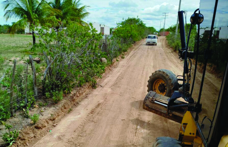 Prefeitura de Glória-BA intensifica a recuperação das estradas no povoado Queimadas